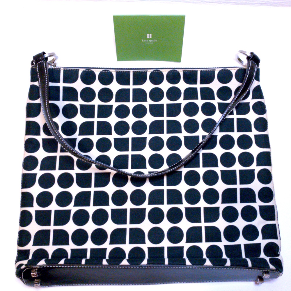 Kate Spade Like New Vintage Noel Dot Jacquard Shoulder Bag in Black Cream